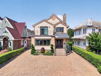 262 W End Avenue