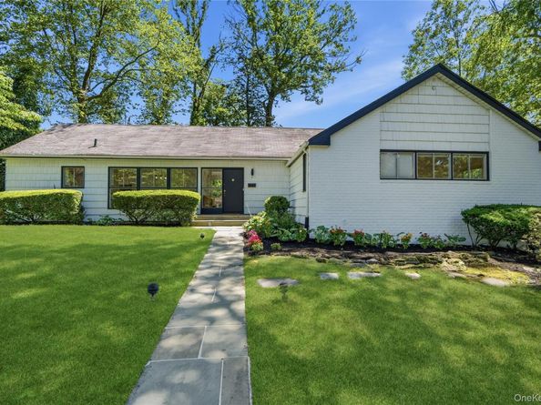 155 Birch Drive, East Hills NY 11576