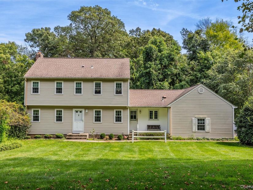 23 Peterborough Drive, Northport NY 11768