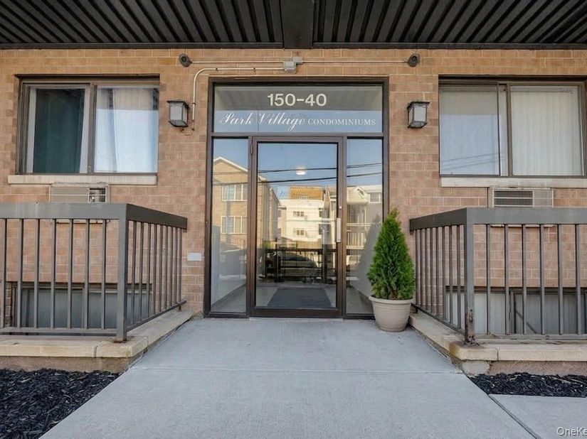 15040 Tahoe Street 2C, Ozone Park NY 11417