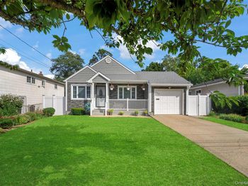 111 Woodside Avenue