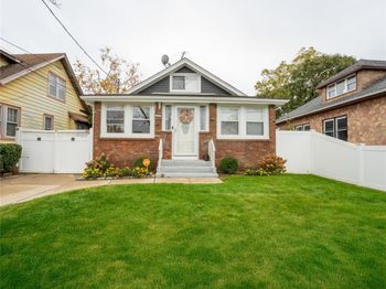 31 W Seaman Avenue