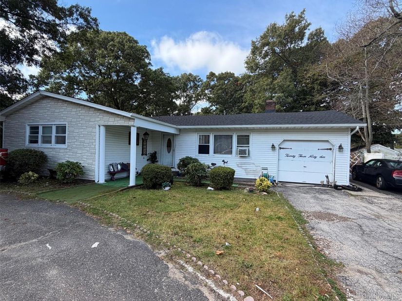2346 Ocean Avenue, Ronkonkoma NY 11779