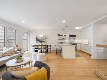 271 14th Street