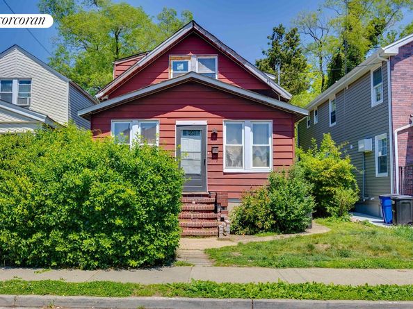 161-21 121st Avenue, Queens NY 11434