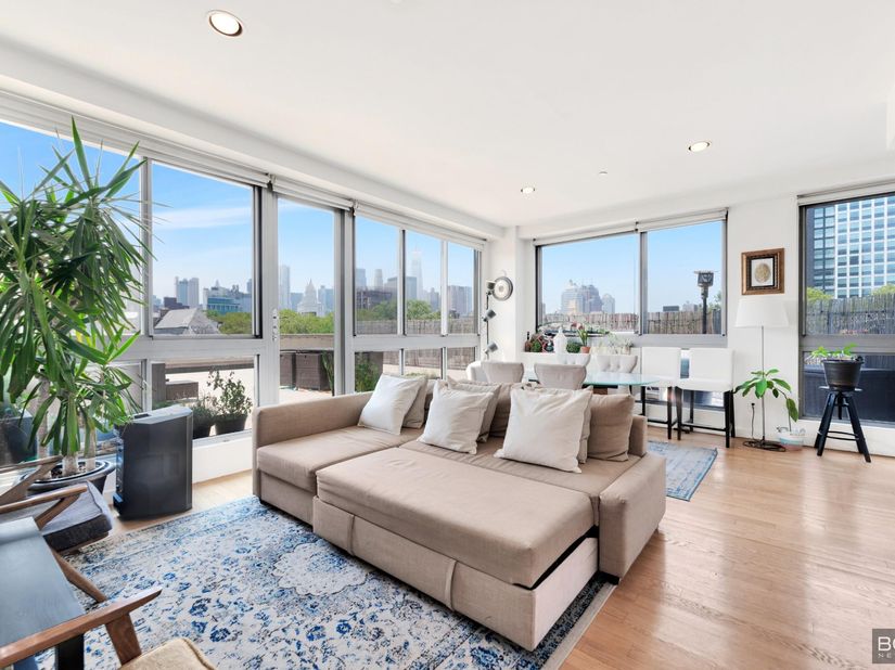 38 Delancey Street 4B, New York NY 10002