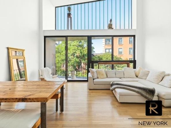 364 Myrtle Avenue 2B, Brooklyn NY 11205