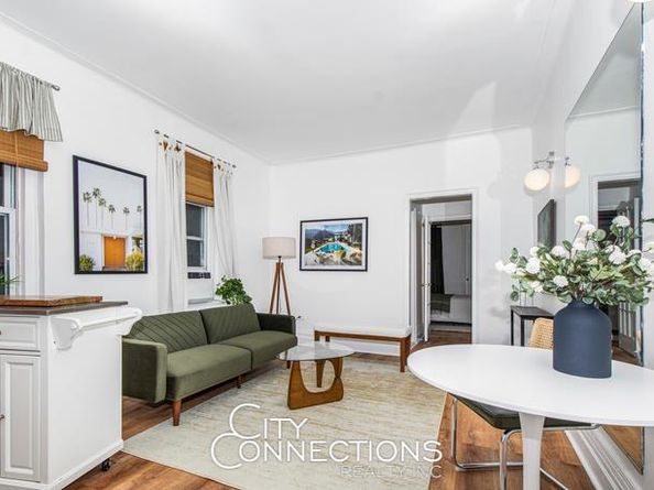 223 East 50th Street 2C, New York NY 10022
