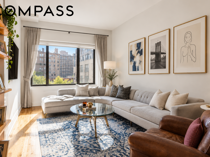 77 Bleecker Street 819, New York NY 10012