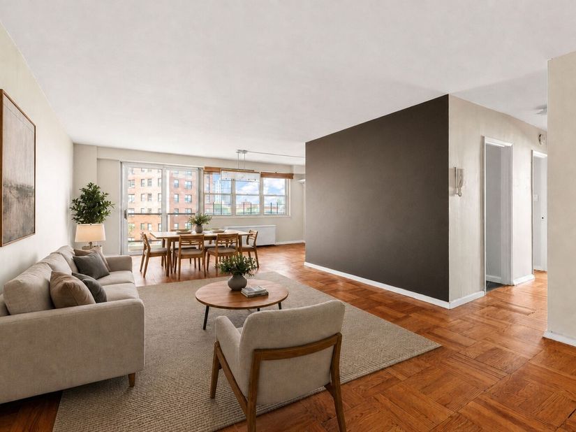 102-10 66th Road 8D, Queens NY 11375