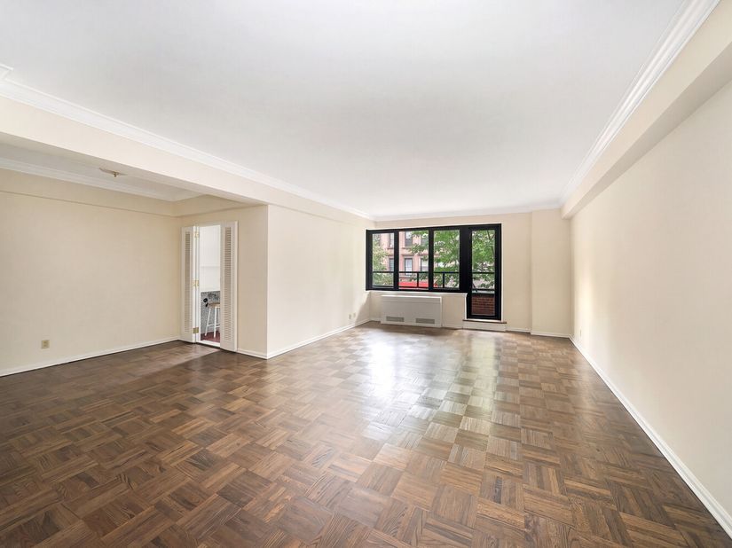 20 East 74th Street 3AD, New York NY 10021