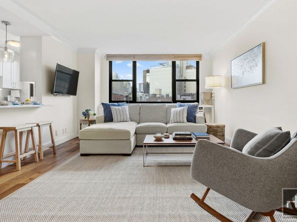 61 Jane Street 7L, New York NY 10014