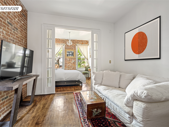 77 Perry Street 4C, New York NY 10014