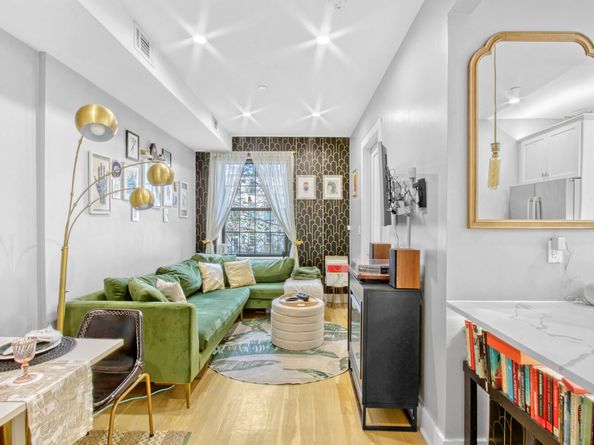 573 Gates Avenue 2R, Brooklyn NY 11221