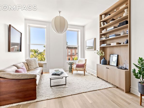 489 7th Avenue 3, Brooklyn NY 11215