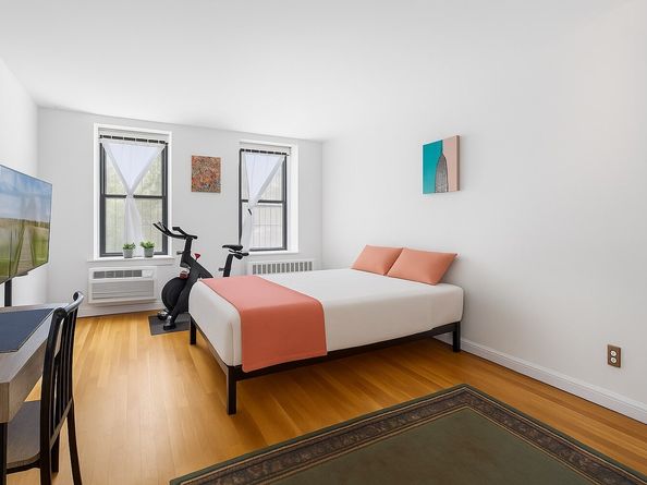 649 2nd Avenue 3A, New York NY 10016