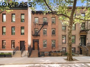 38 Douglass Street