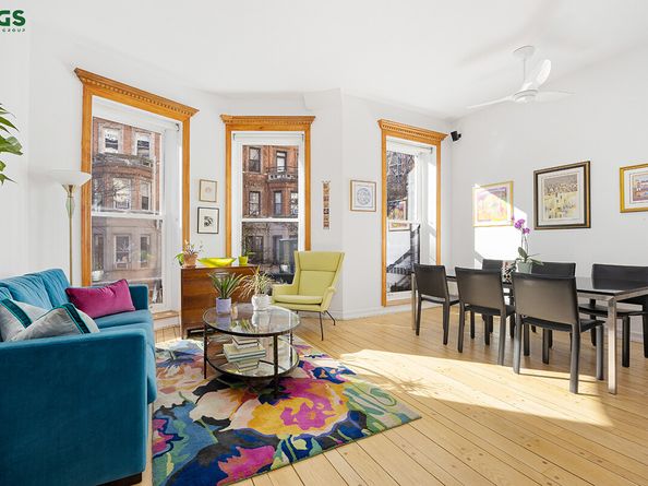 329 West 89th Street 2, New York NY 10024