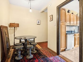 1075 Grand Concourse