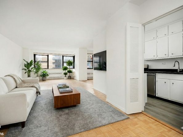 357 East 57th Street 6D, New York NY 10022