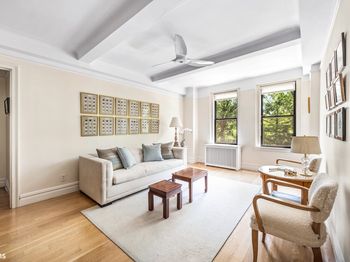 415 Central Park W