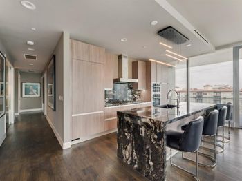 3130 N Harwood Street 