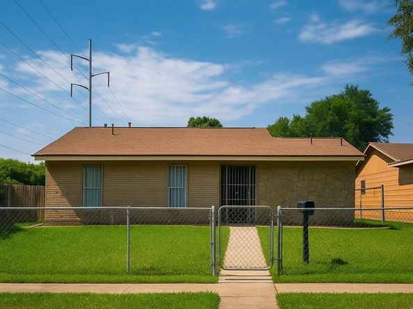 9601  Glengreen Drive , Dallas Texas 75217