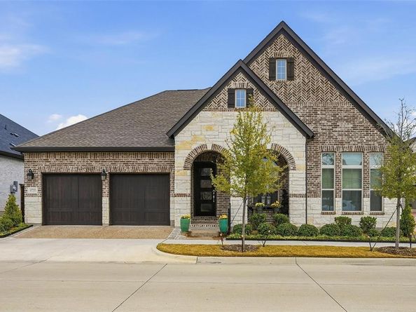 4729  Kings Garden Parkway , Arlington Texas 76005