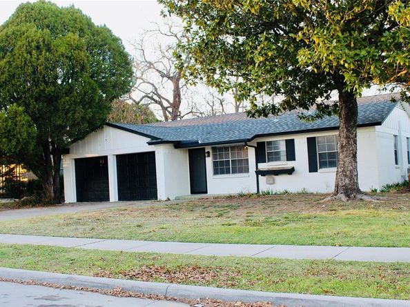 1511  Laurel Lane , Plano Texas 75074