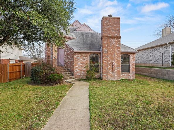 12820  Hilltop Drive , Balch Springs Texas 75180