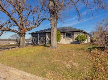 2306  Greenland Drive 