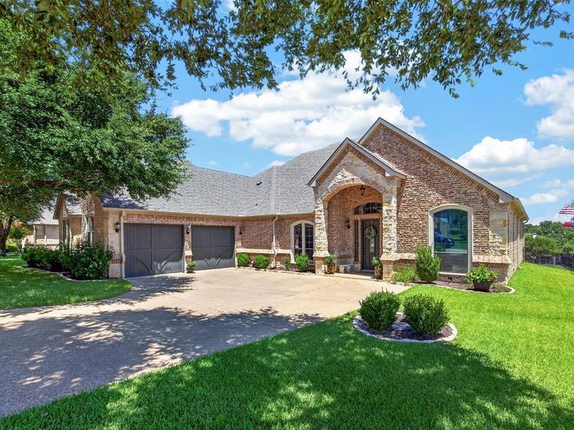4457  Fairway View Drive , Fort Worth Texas 76008