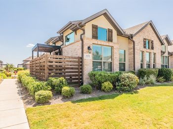 1634  Dewberry Lane 