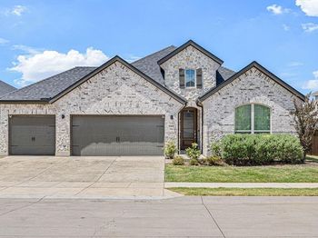 1009  Skyflower Lane 