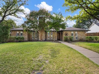 3105  Roundrock Trail 