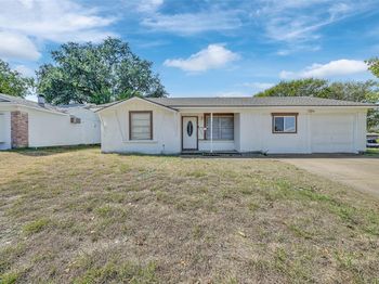 301 S Forest Crest Drive 