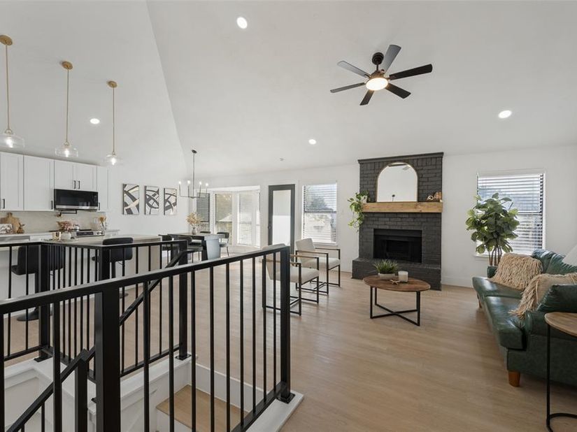 3713  Ashley Lane , Fort Worth Texas 76123