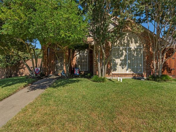 2329  Baretta Drive , Mesquite Texas 75181