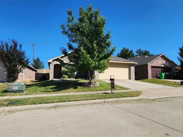 2008  Finch Cove , Aubrey Texas 76227