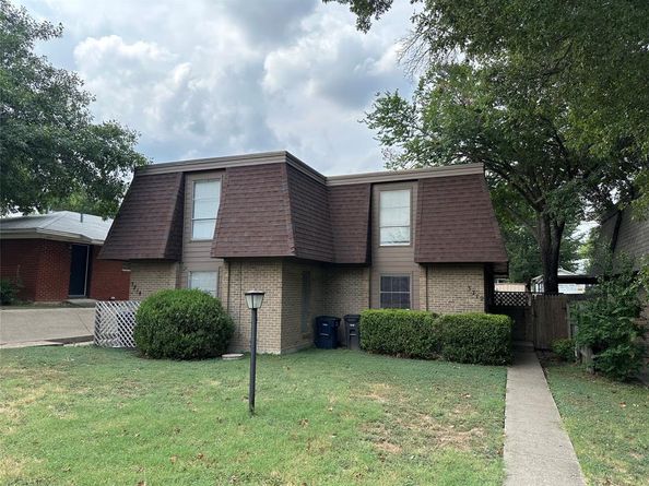3712  Dexter  , Fort Worth Texas 76107