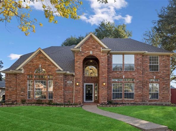 3006  Cottonwood Court , Rowlett Texas 75088