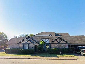 2224  Brigadoon Court 