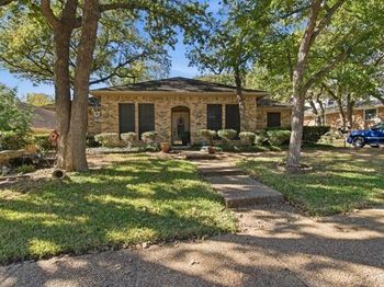 4109  Hackmore Loop 