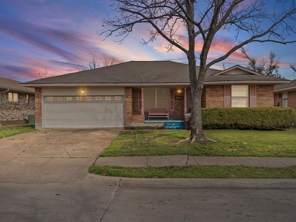 1501  Bardfield Avenue , Garland Texas 75041