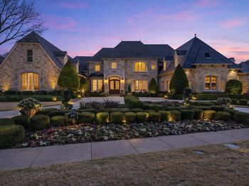 5242  Buena Vista Drive 