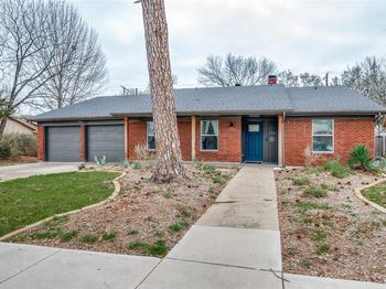 1318 E Windsor Drive 