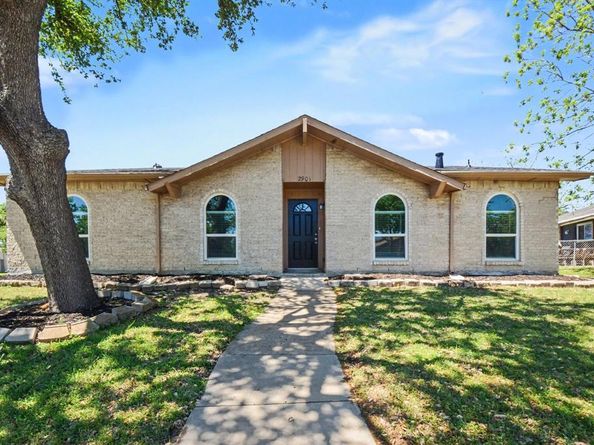 2901  Mill Trail , Carrollton Texas 75007