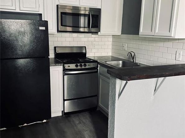 9801  Walnut Street  A307, Dallas Texas 75243