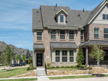 2101  Naples Drive 