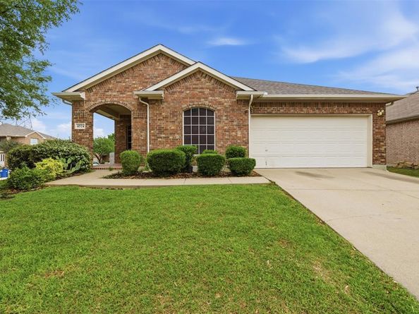 4524  Oakgrove Lane , Sachse Texas 75048